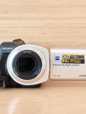 Sony DCR-SR45 Handycam 30GB HDD Camcorder 40x Optical Zoom Tested